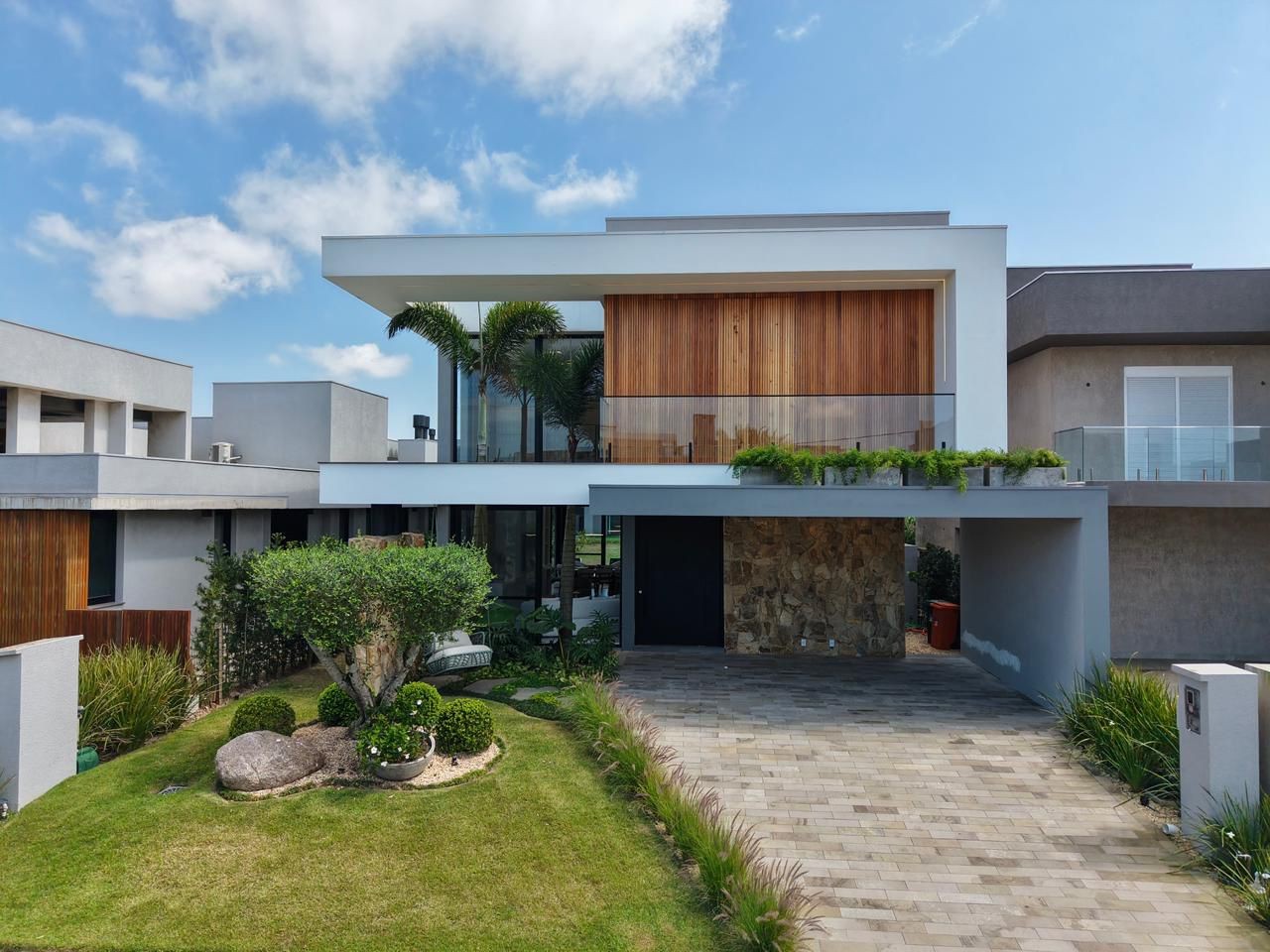 Casa em Condomínio 5 dormitórios para venda, Parque Antártica em Capão da Canoa | Ref.: 1982