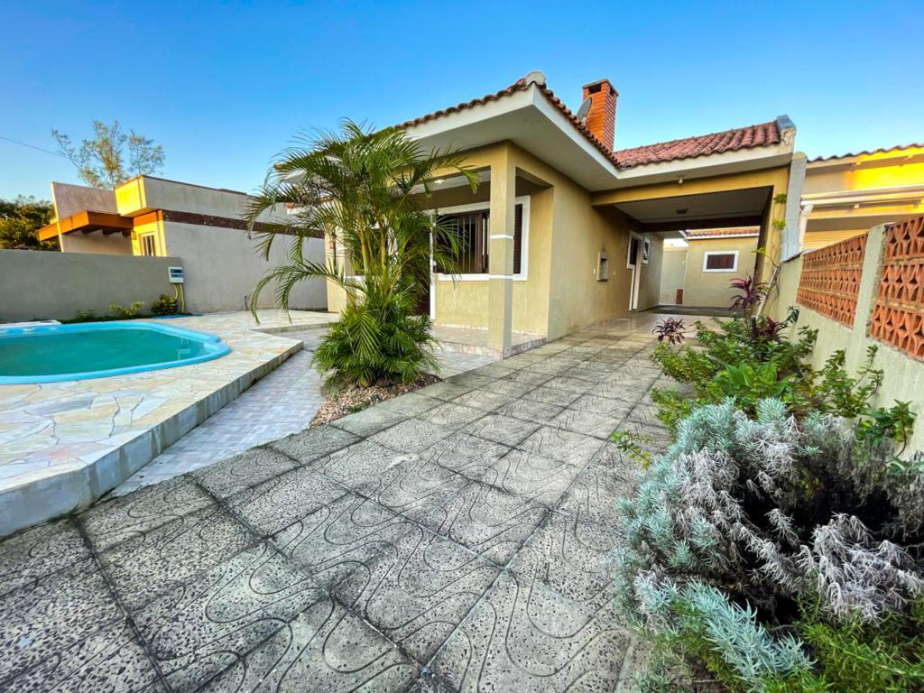 Casa 3 dormitórios para venda, Zona Norte em Capão da Canoa | Ref.: 652